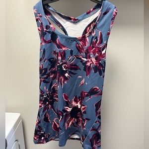 Floral DSG Fitted activewear top